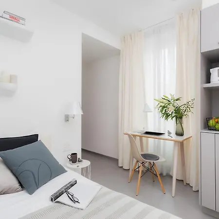 Visionapartments - Self Check-in מלון דירות 3*