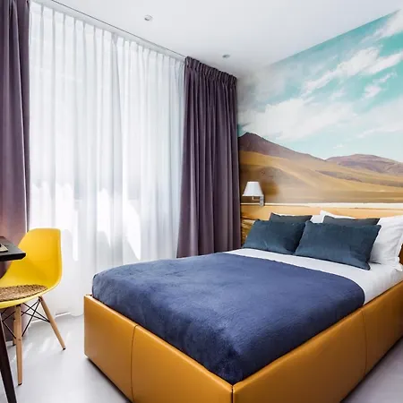 Visionapartments - Self Check-in 3*